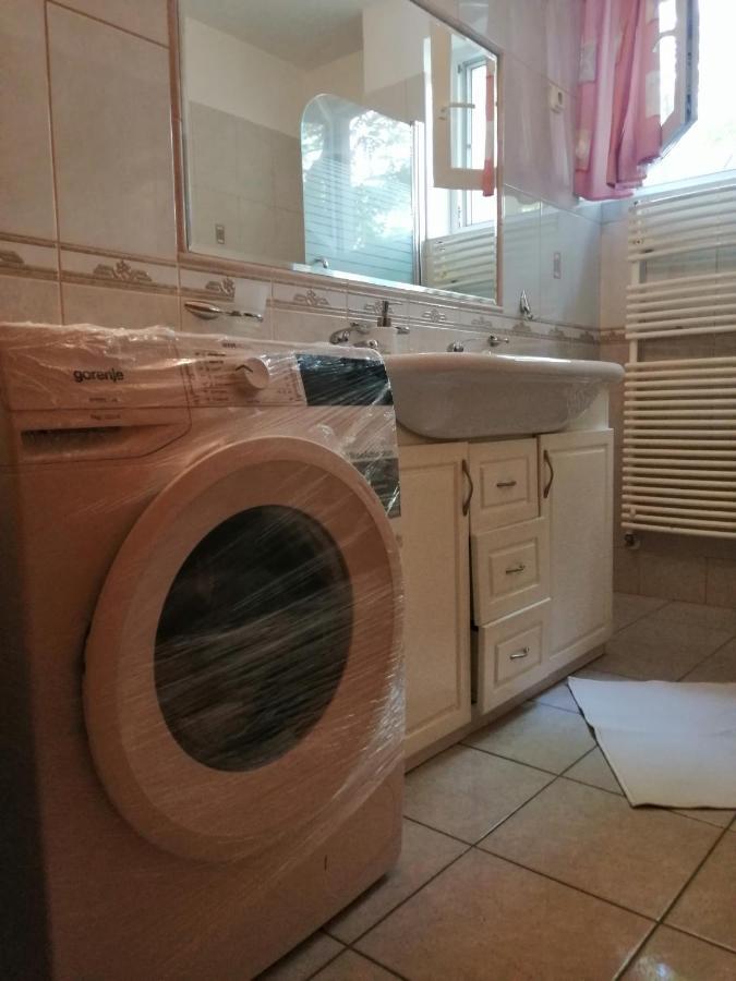 Lara Apartman Дебрецен Экстерьер фото